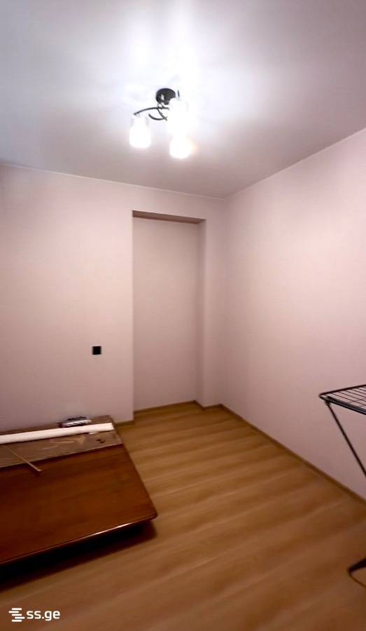 4 Room Flat For Rent. Tskaltubo view 3