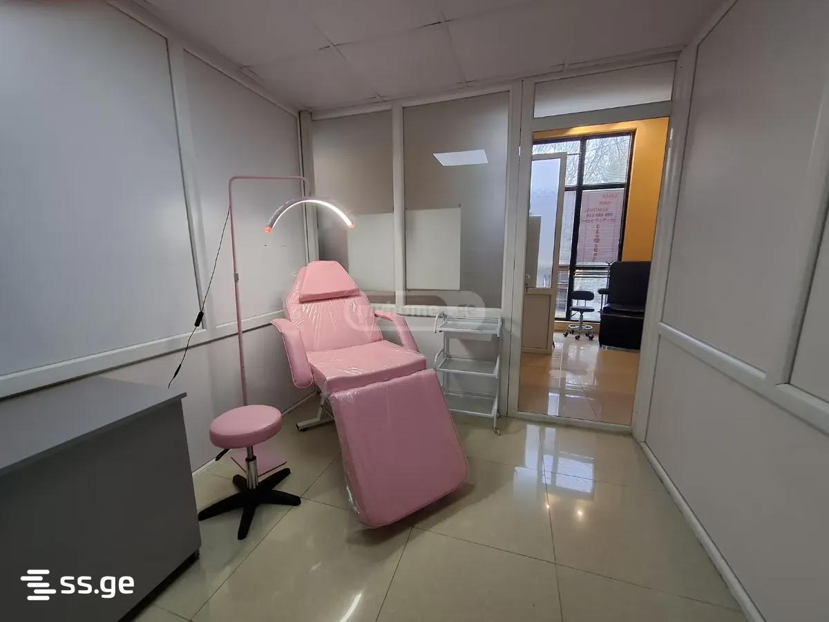 Commercial Space For Sale. Isani view 1