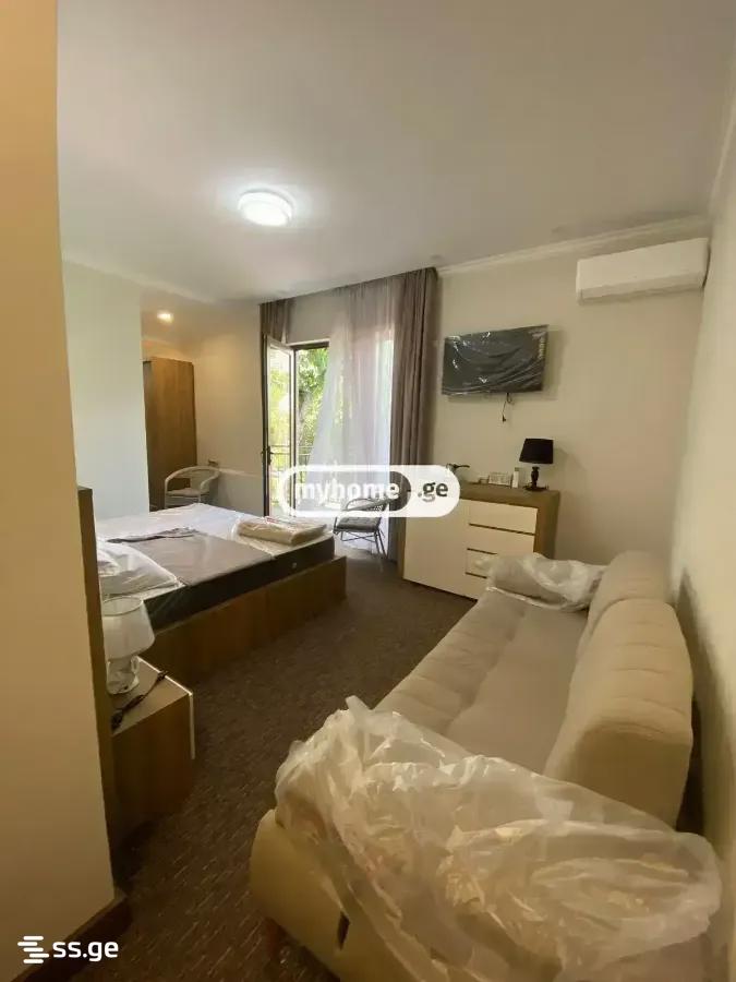 6 Room Hotel For Rent. Ortachala view 11