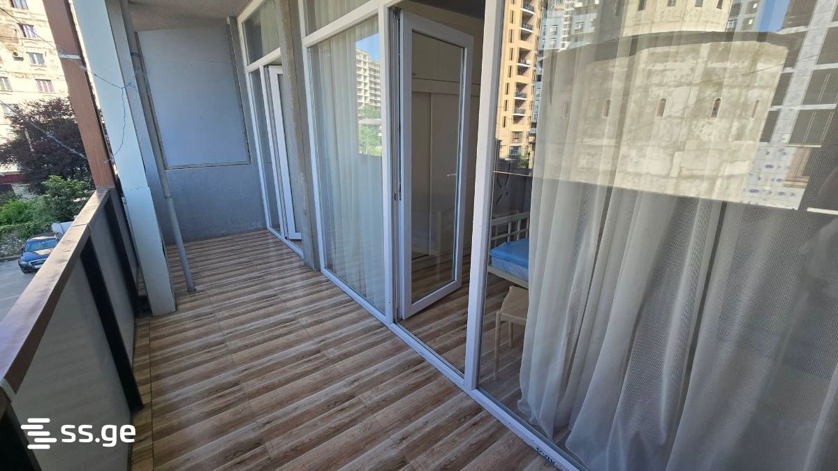 3 Room Flat Daily Rent. Makhindjauri view 6