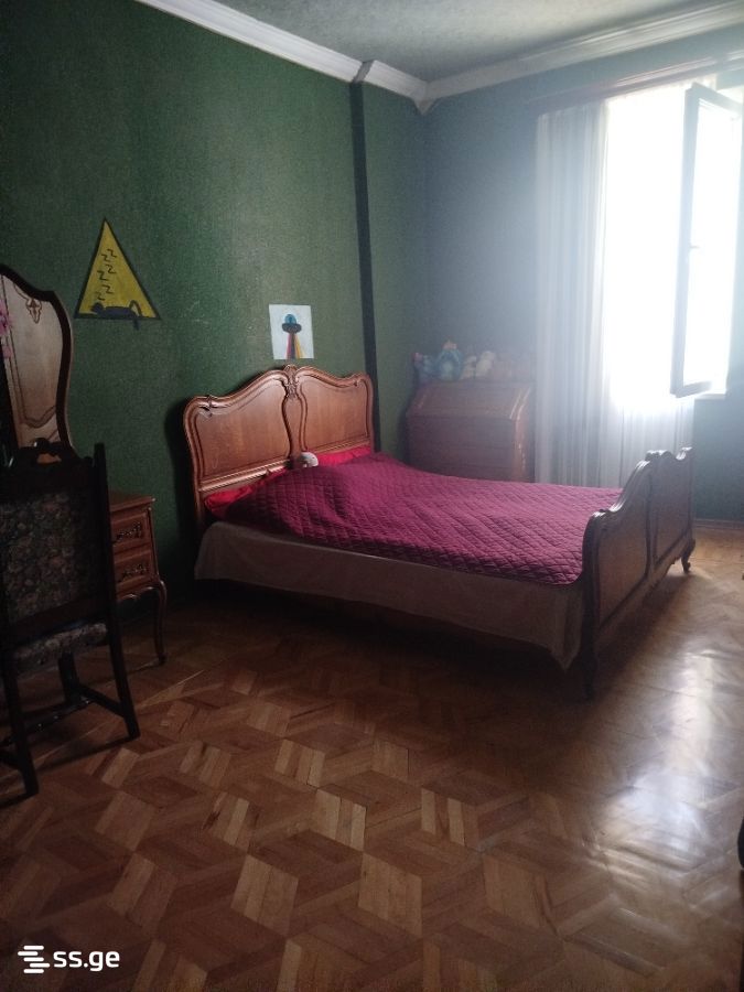 7 Room Private House For Sale view 7