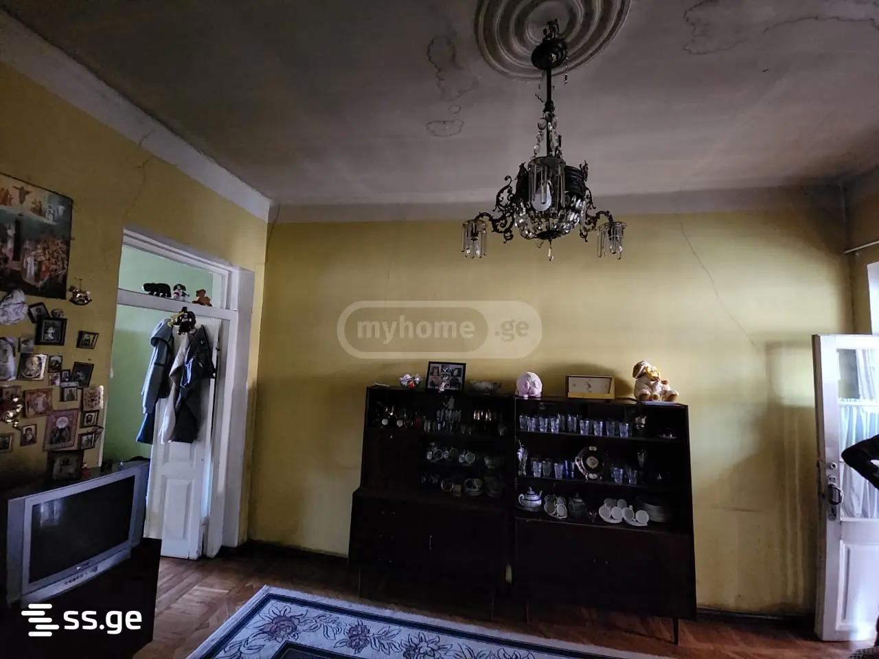 2 Room Flat For Sale view 6