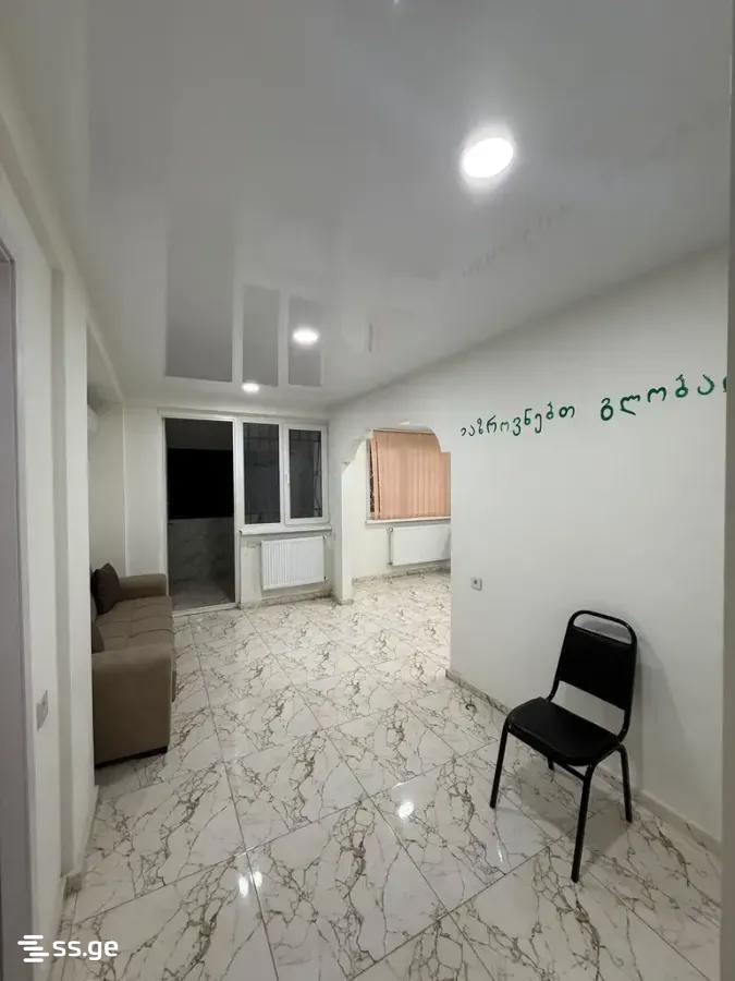 Commercial Space For Rent. Isani, 1 of 12
