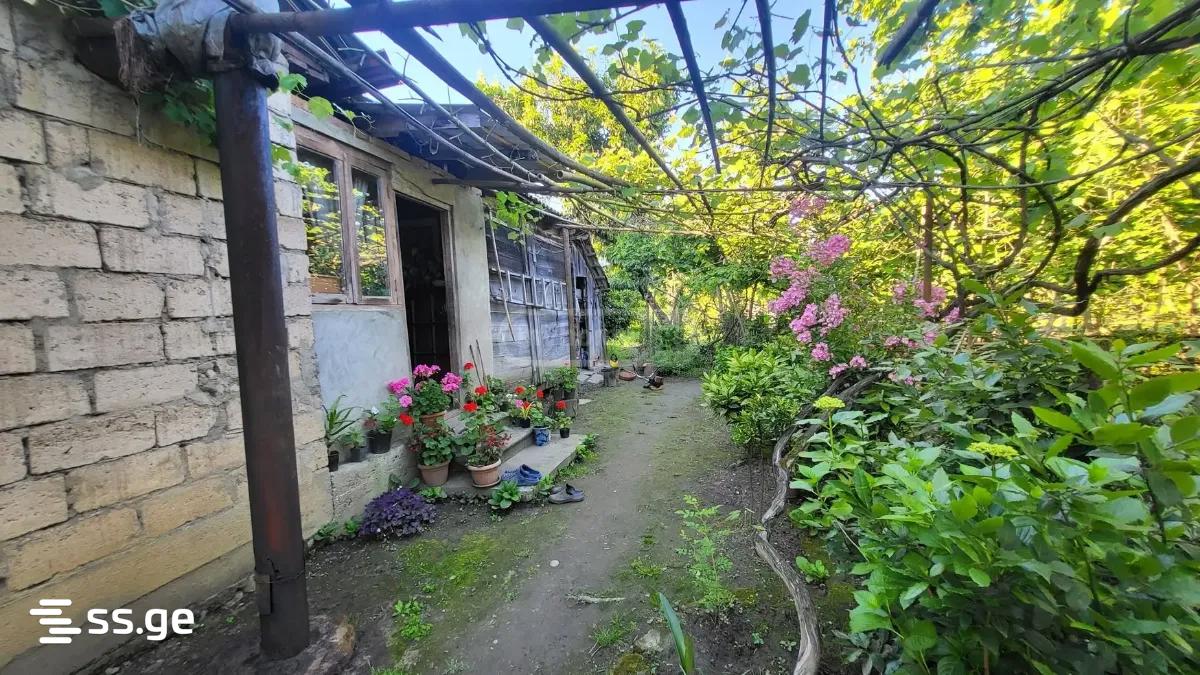 3 Room Private House For Sale view 2