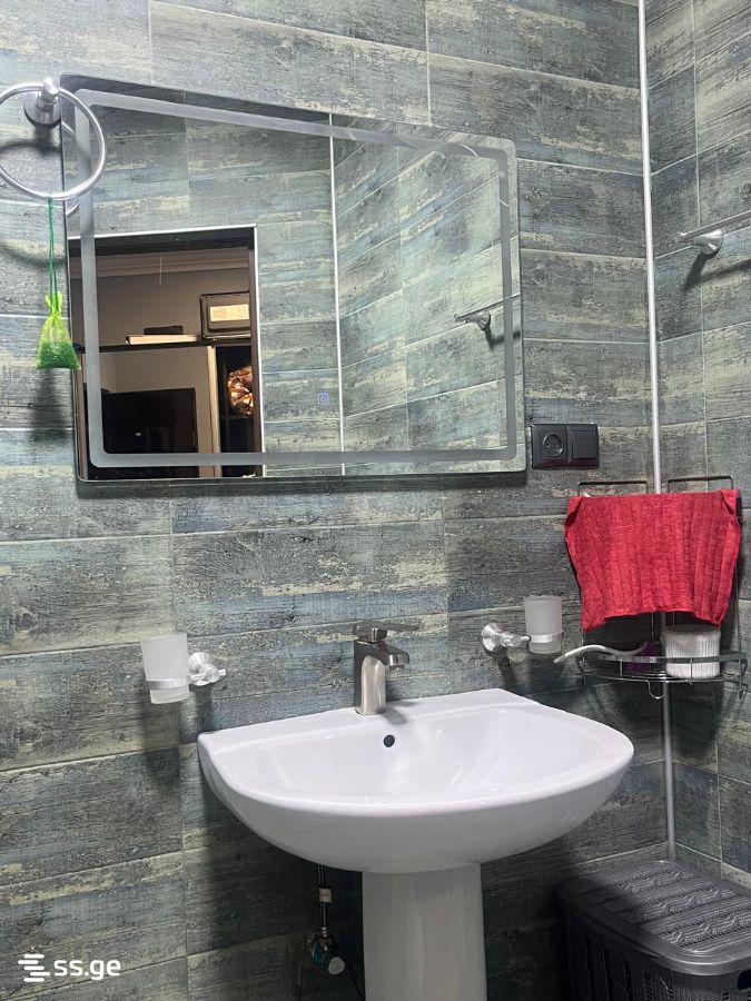 Продажа 3-комната Квартира view 2