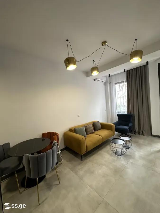 2 Room Flat For Rent. Vake, 1 of 12