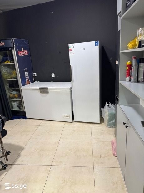 Commercial Space For Sale. Chugureti view 2