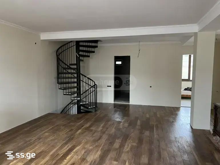 9 Room Private House For Sale view 9