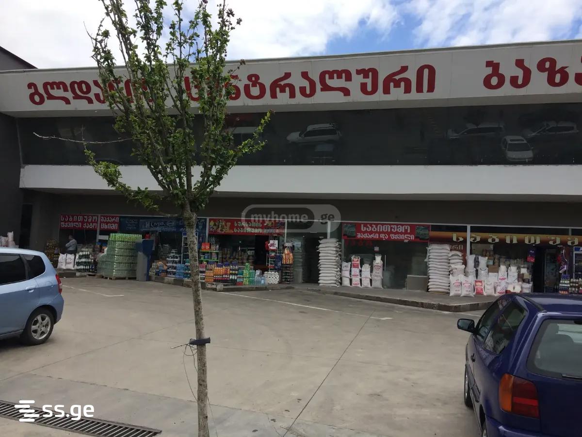 Commercial Space For Rent. Mukhiani view 4
