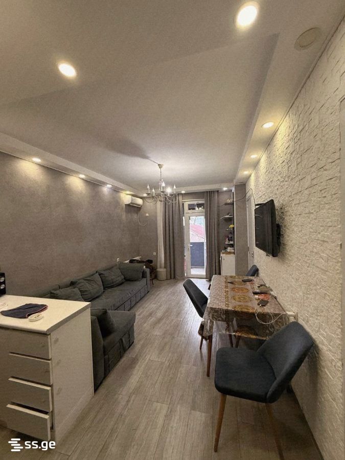 3 Room Flat For Sale view 6