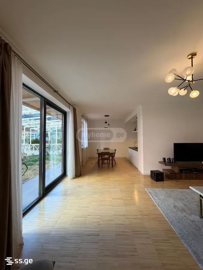 4 Room Flat For Rent. Vake, 1 of 12