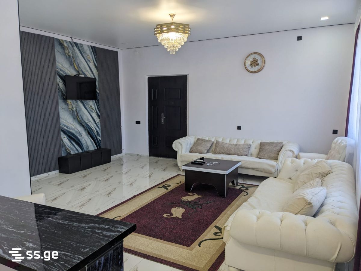 4 Room Private House Daily Rent. Batumi view 2