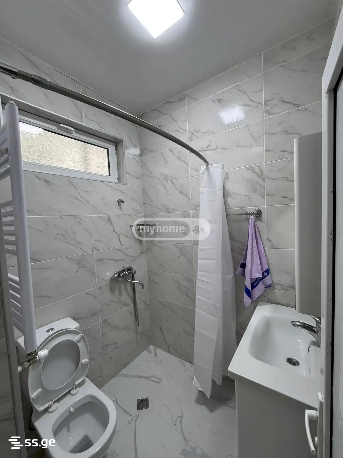4 Room Private House For Rent. Batumi, 5 of 12