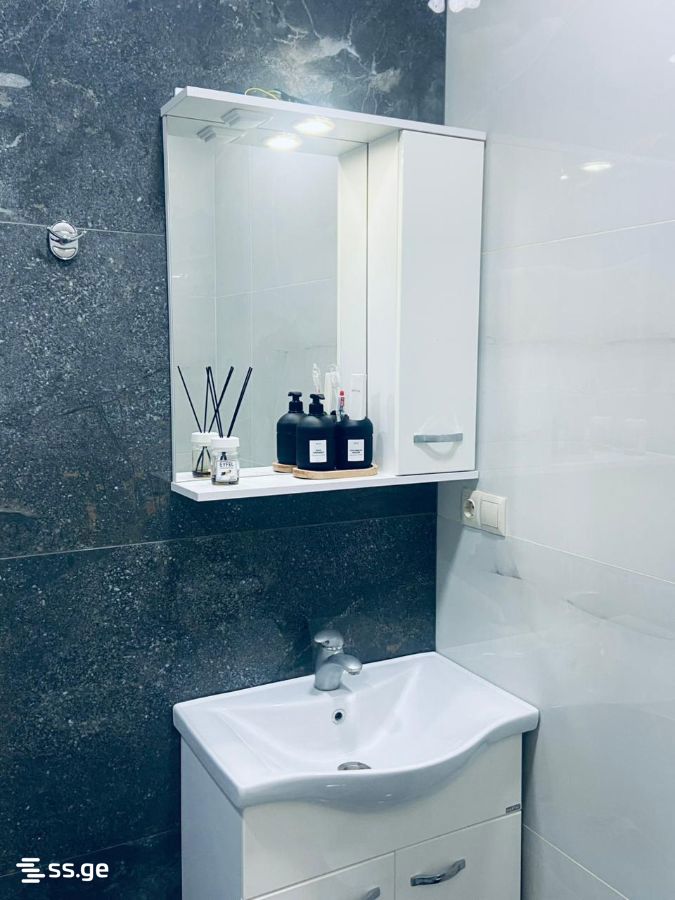 2 Room Flat Daily Rent. Didube, 10 of 10