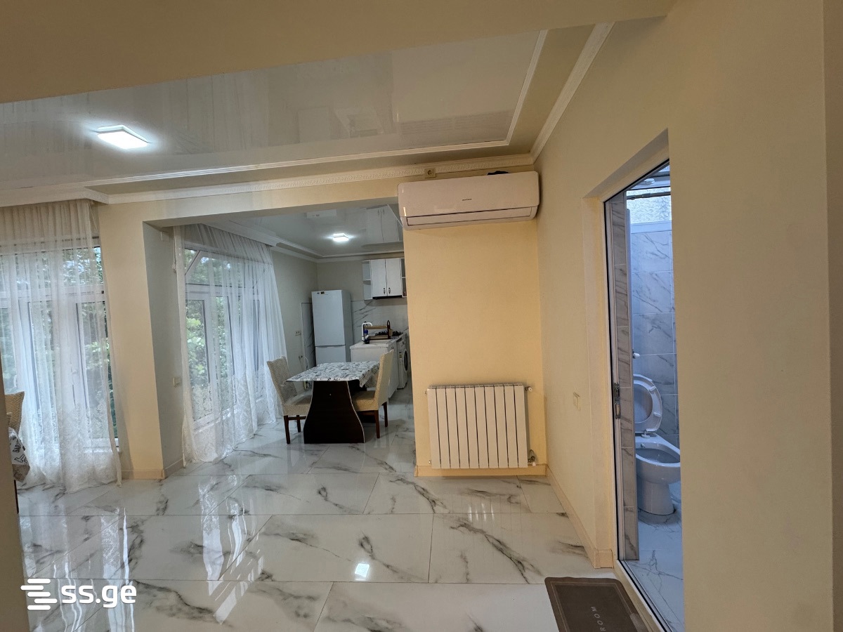 4 Room Private House For Rent. Batumi, 3 of 12