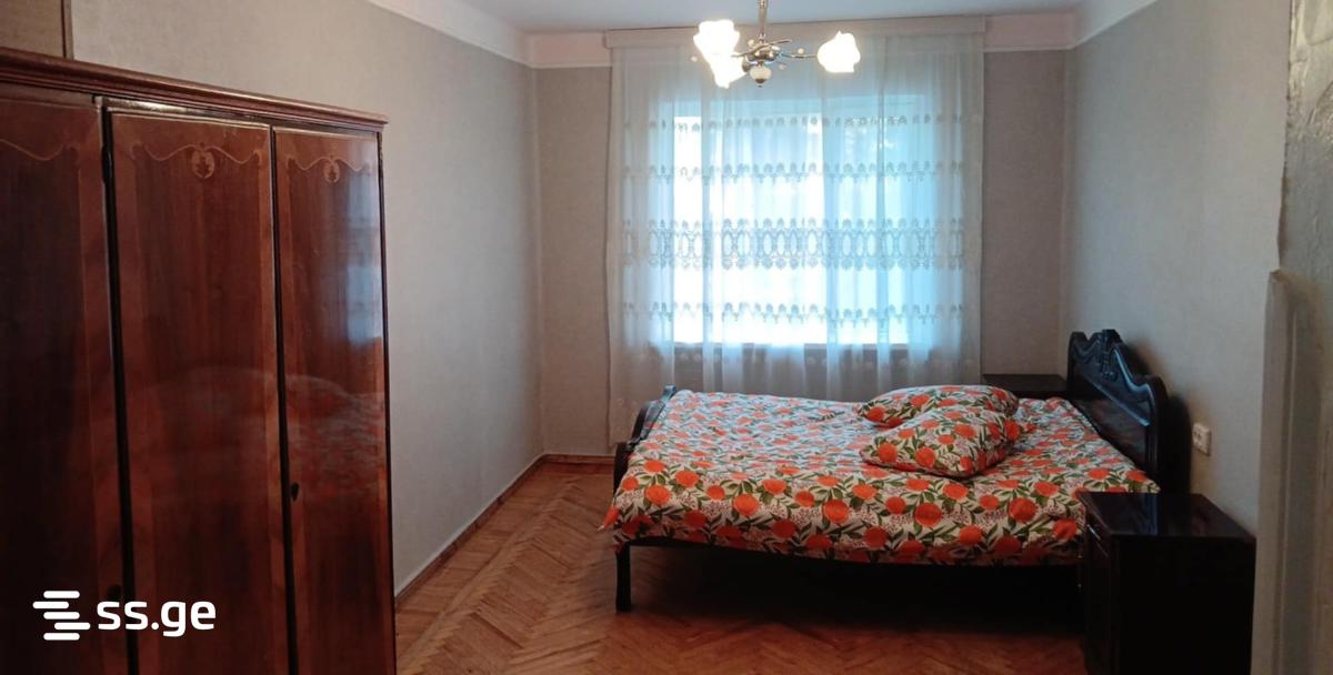 2 Room Flat Daily Rent. Kutaisi view 4