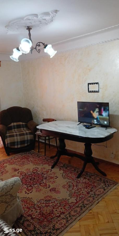 2 Room Flat Daily Rent. Kutaisi view 3