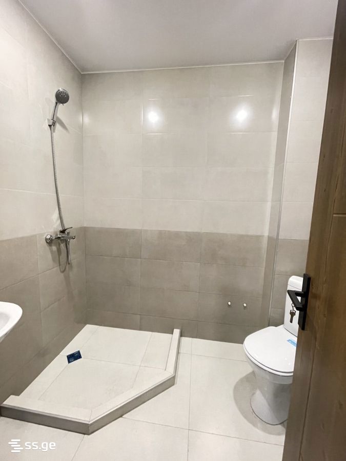 2 Room Flat Daily Rent. Didube, 2 of 8