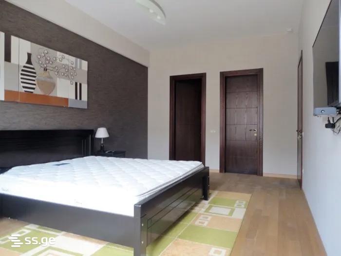 3 Room Flat For Sale view 3
