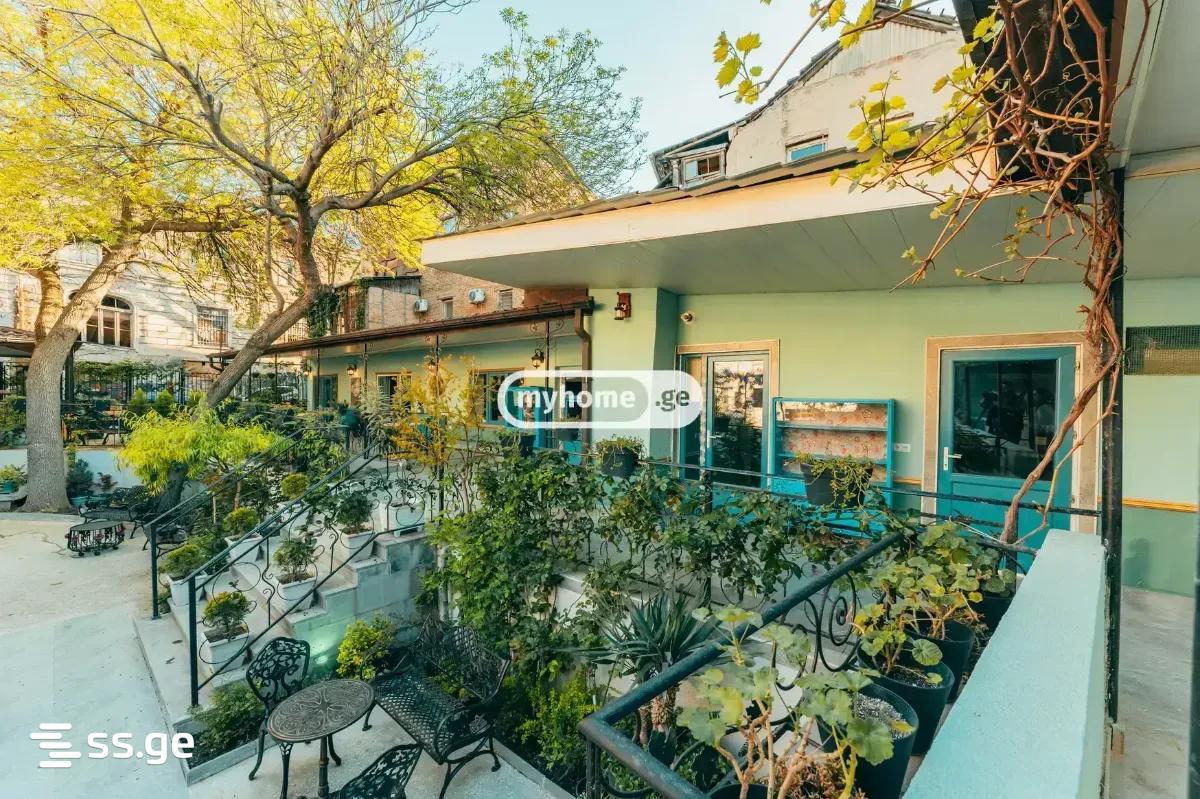 Commercial Space For Rent. Sololaki view 9