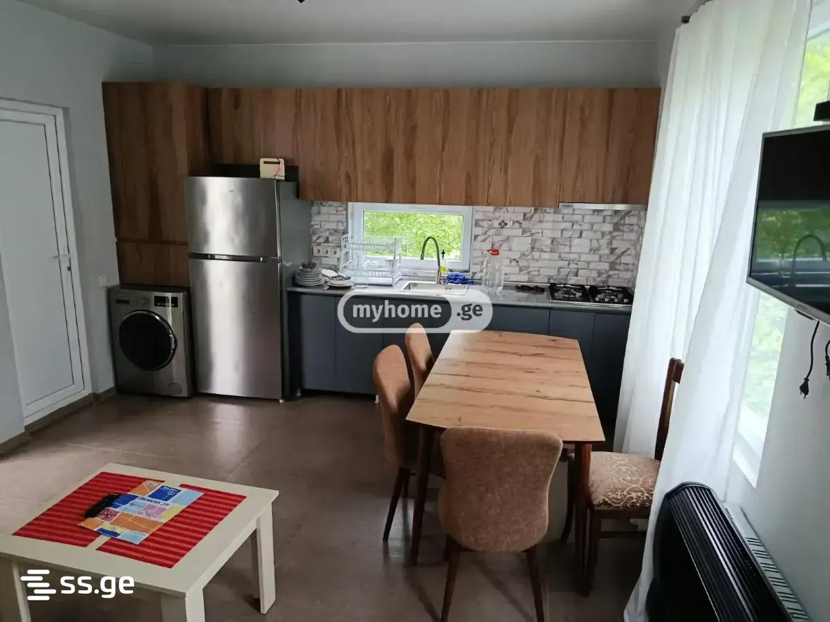2 Room Private House For Rent. Batumi, 8 of 12
