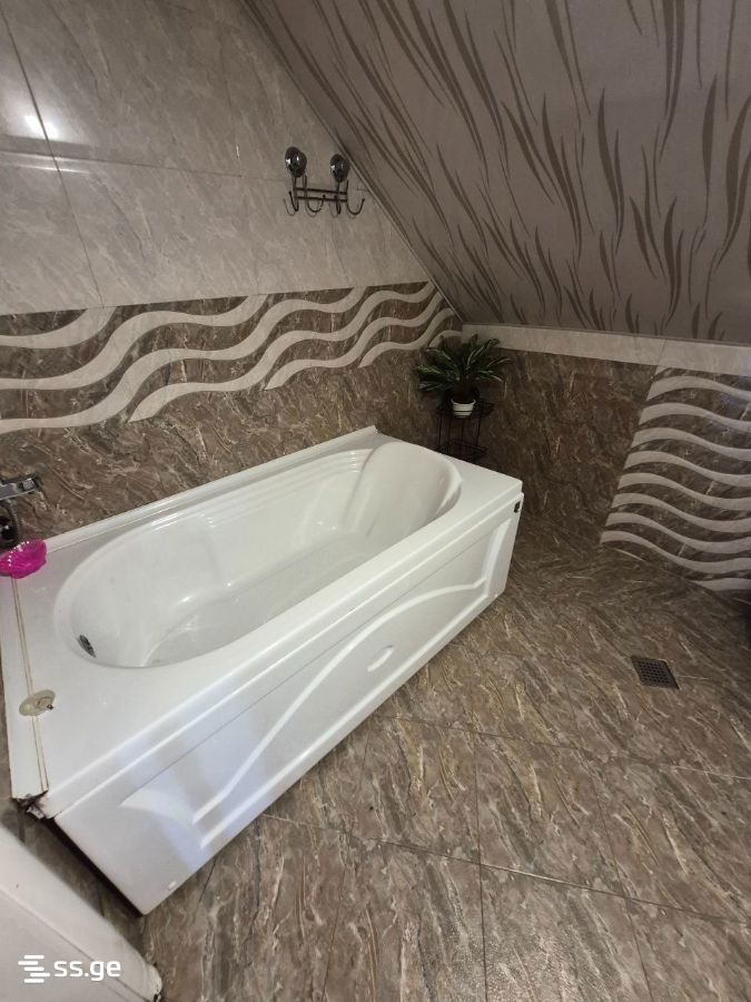 4 Room Private House For Rent. Batumi, 10 of 12