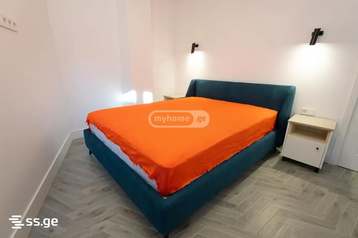 2 Room Flat For Rent. Mtatsminda, 2 of 12