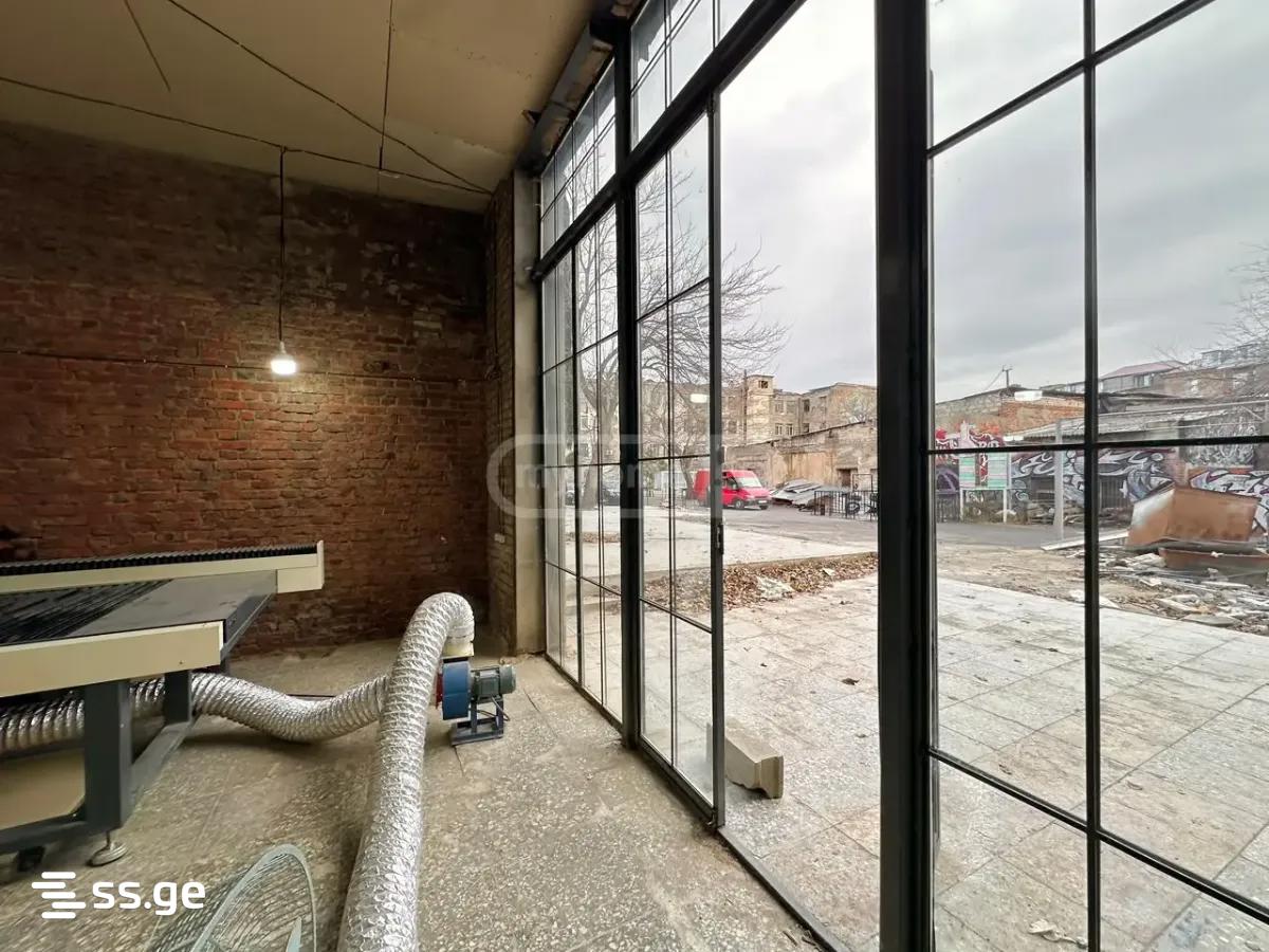 Store-Industrial Property For Rent. Isani, 5 of 5