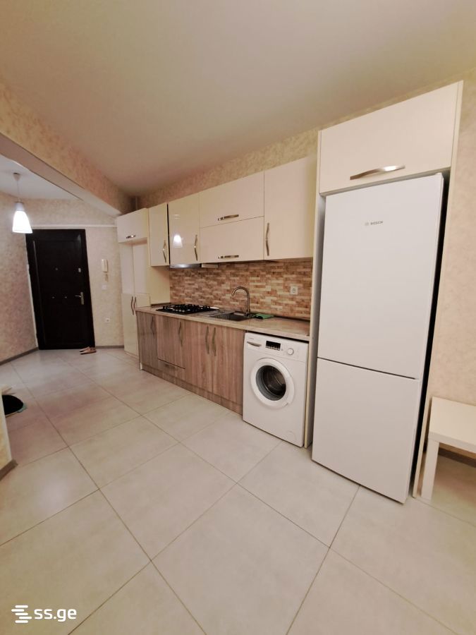 2 Room Flat For Rent. Isani, 1 of 5