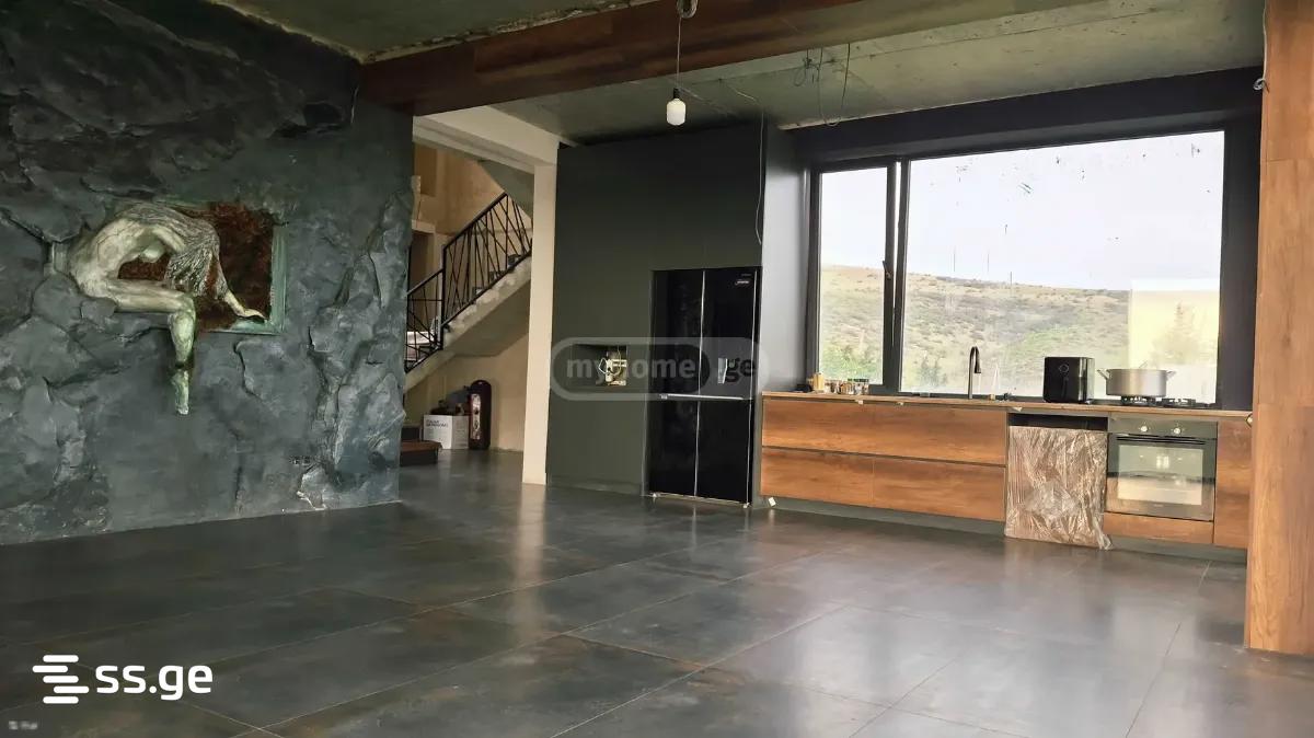5 Room Private House For Sale view 12
