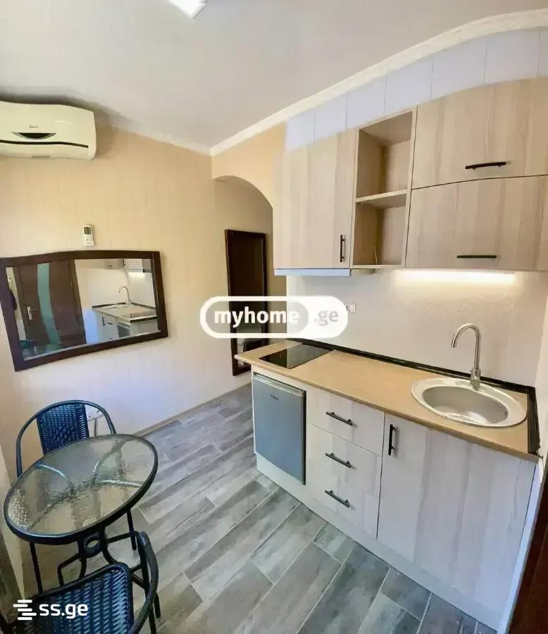 10 Room Hotel For Rent. Chugureti, 4 of 7