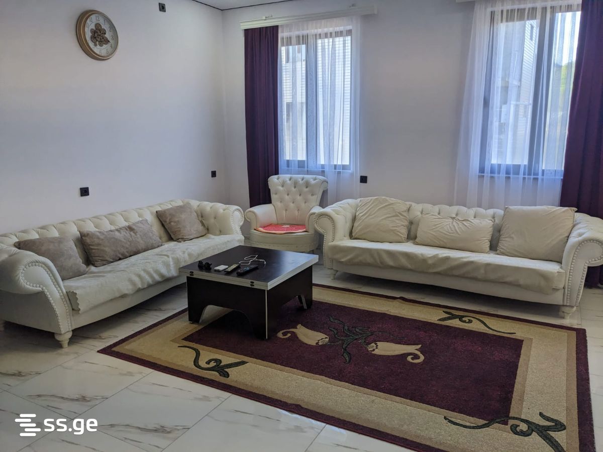 4 Room Private House Daily Rent. Batumi view 4