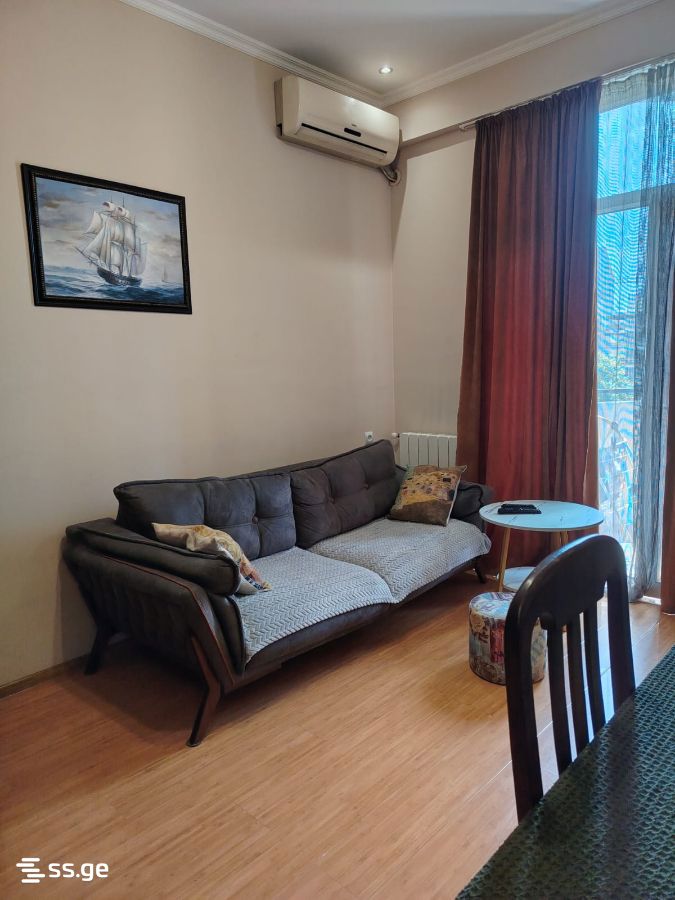 2 Room Flat Daily Rent. Didube, 1 of 8