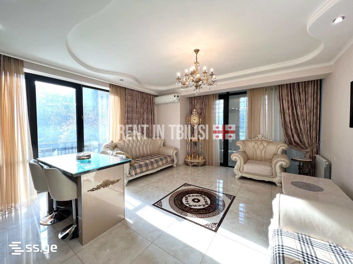 3 room Flat For Rent. Vera - Aanzicht 2