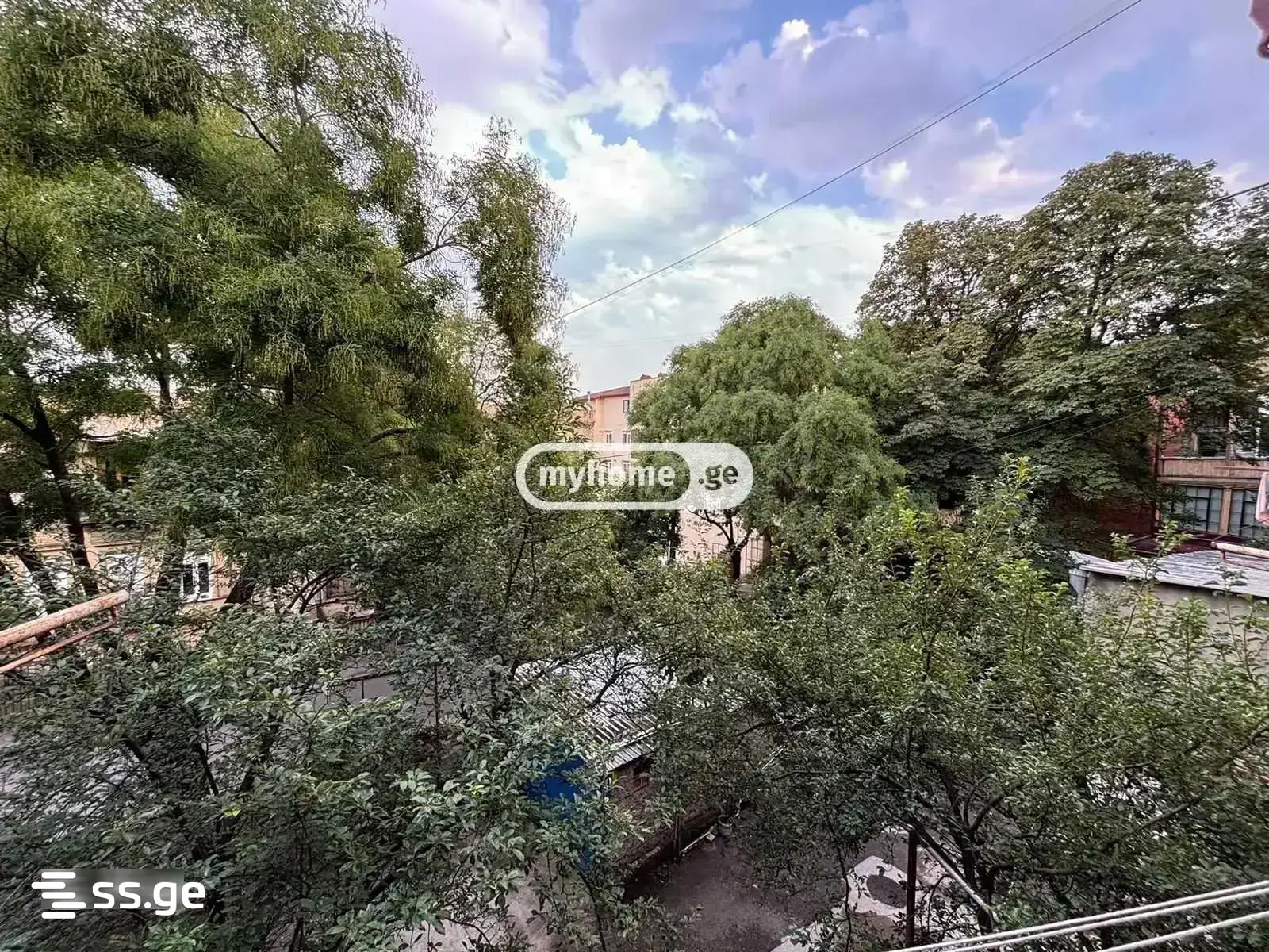 5 Room Flat For Sale view 8