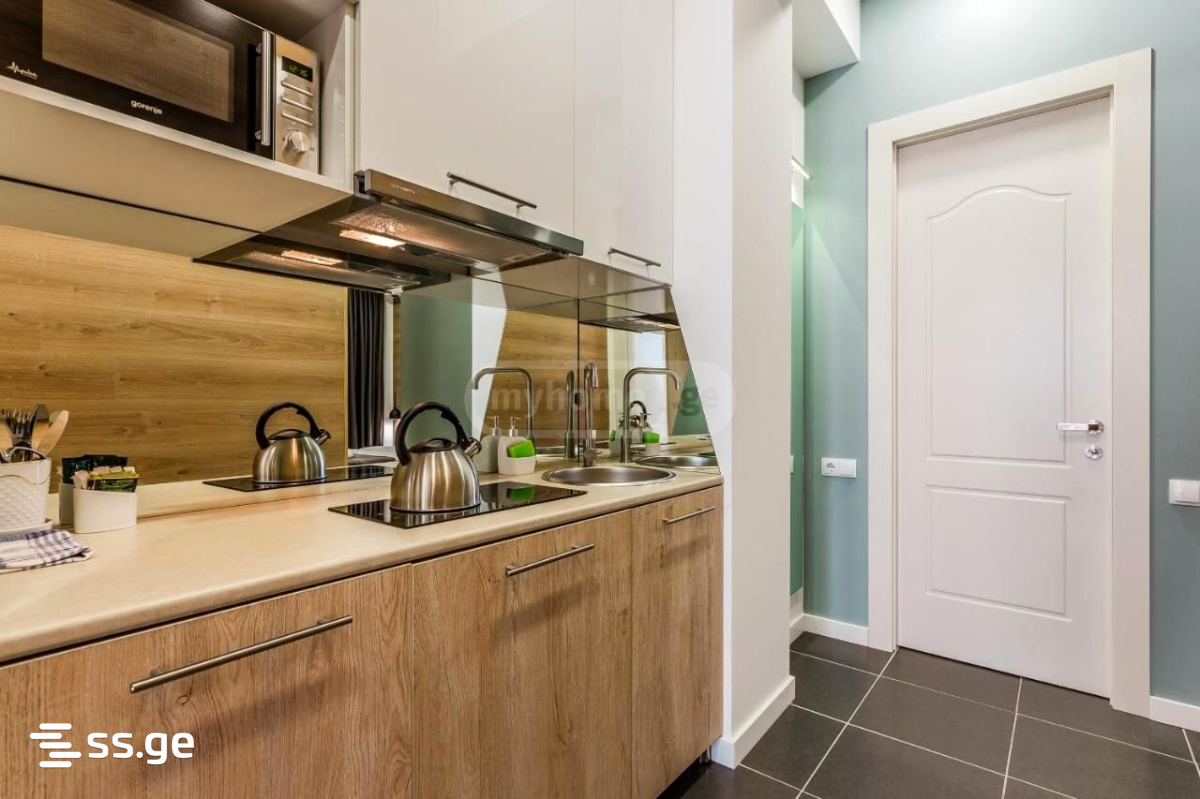 10 Room Hotel For Sale view 2