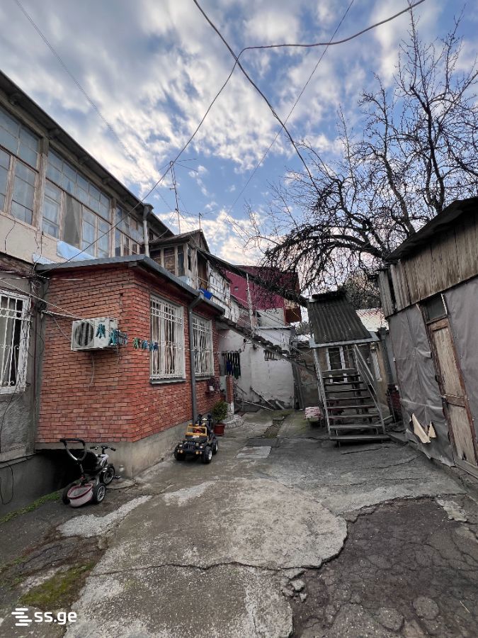 Private House For Sale. Avlabari view 1