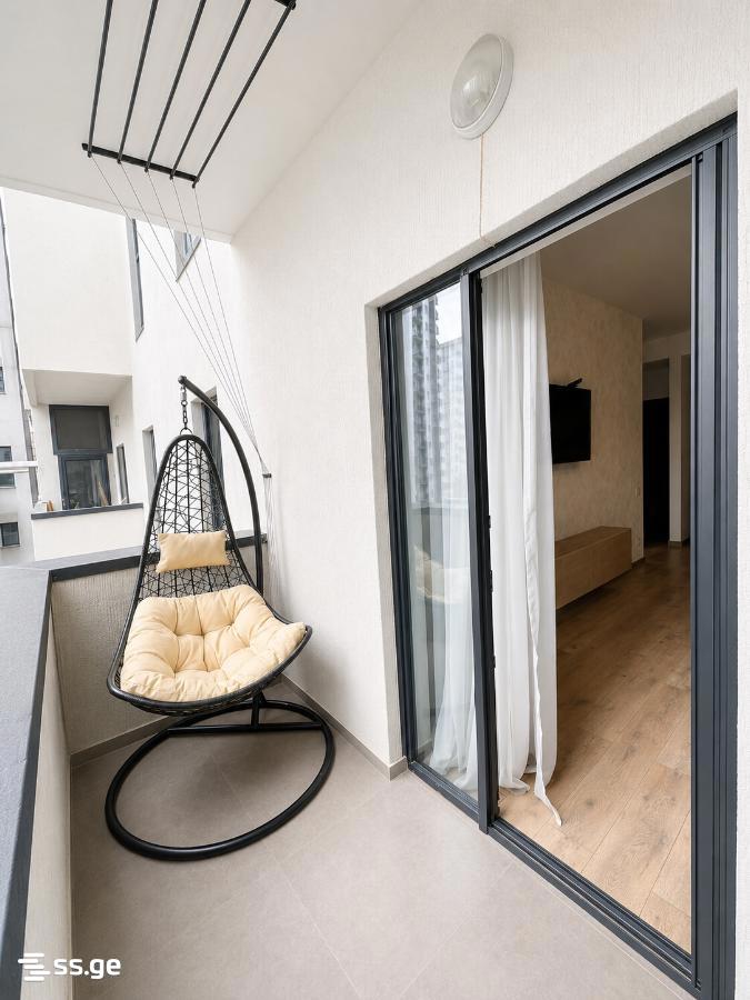 2 Room Flat Daily Rent. Didube, 1 of 7