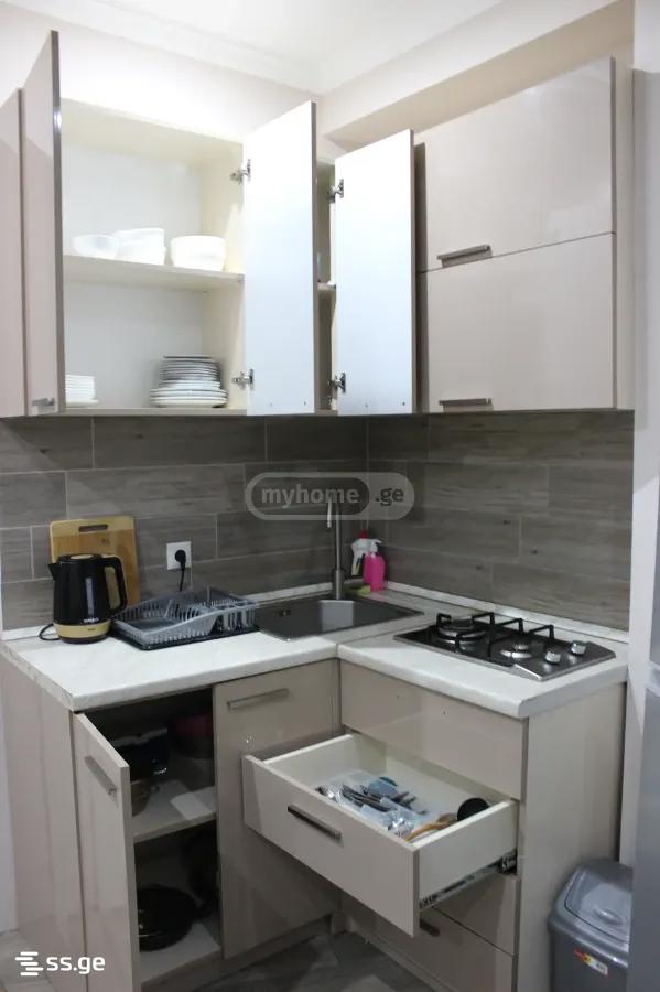 Продажа 2-комната Квартира, 7 of 9