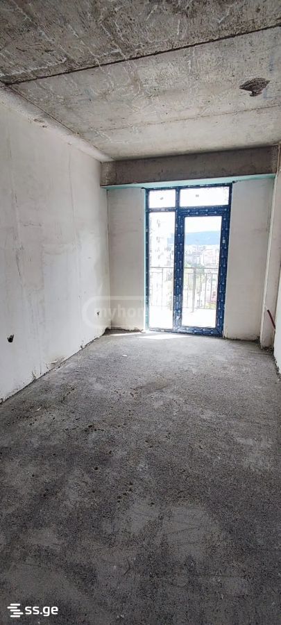 3 Room Flat For Sale view 6