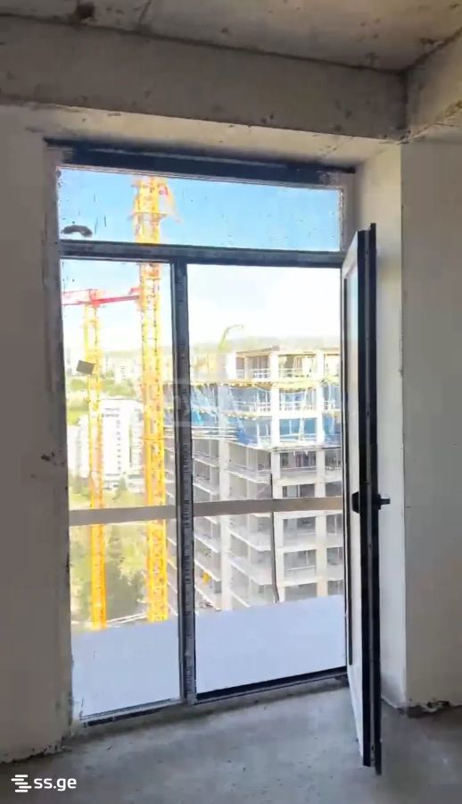 3 Room Flat For Sale view 1