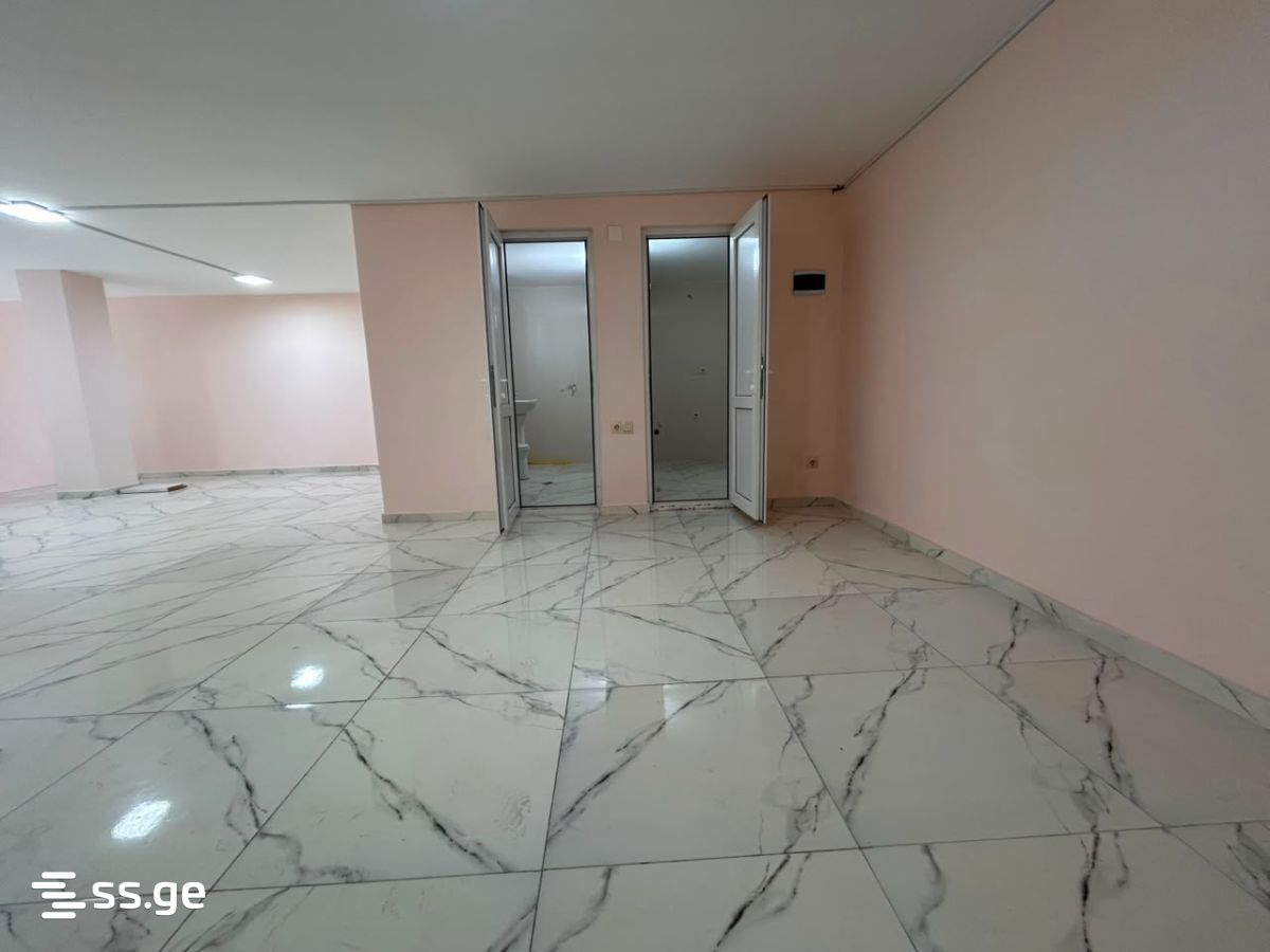 Shopping Property For Rent. Batumi, 6 of 7