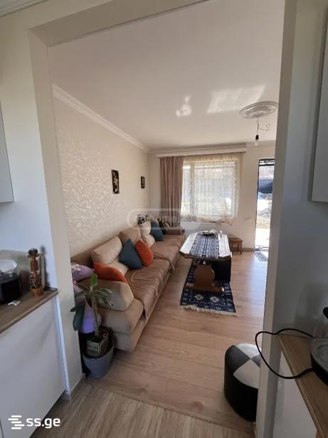 4 Room Private House For Sale view 3