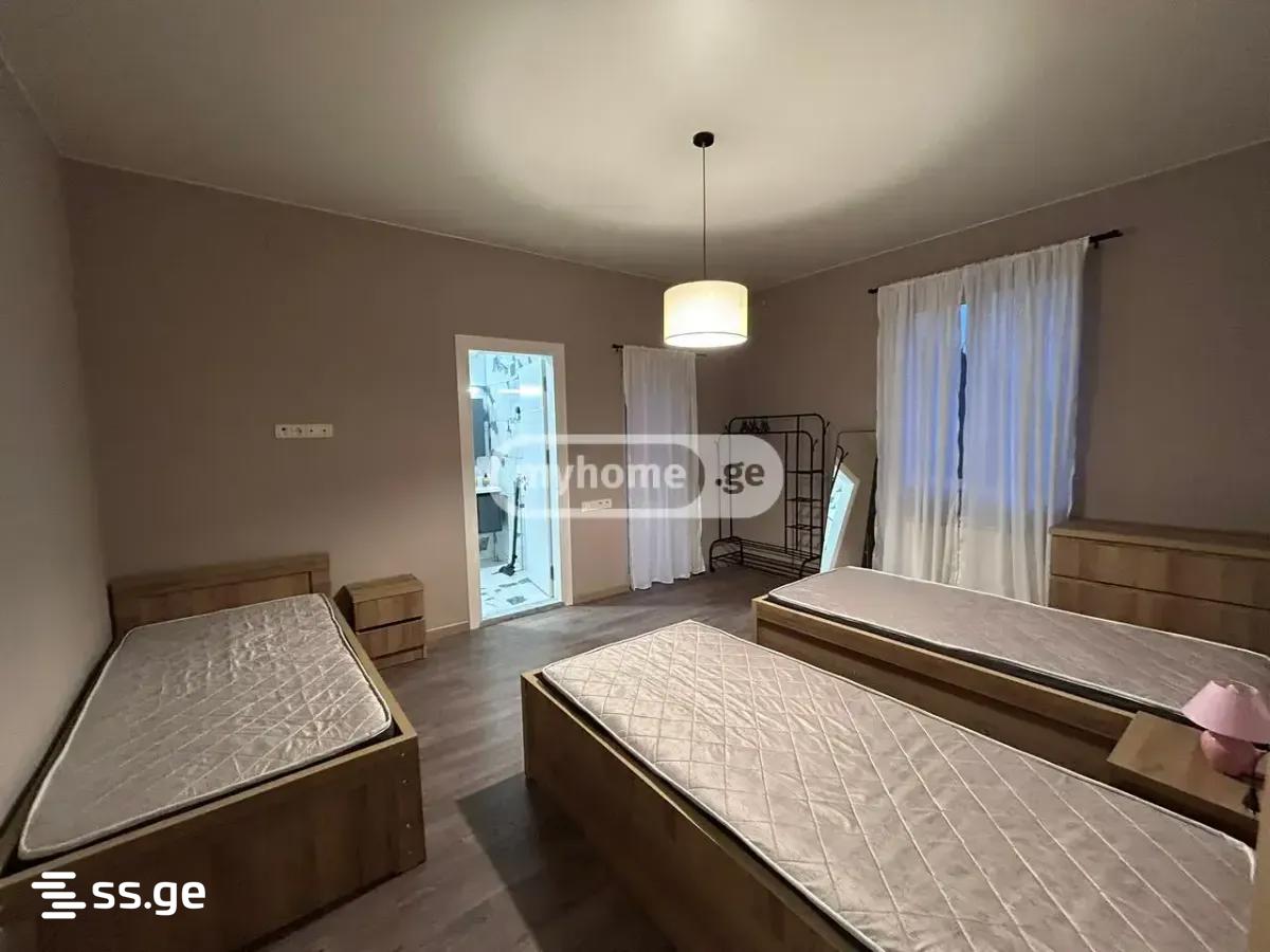 6 Room Private House For Rent. Batumi, 4 of 12