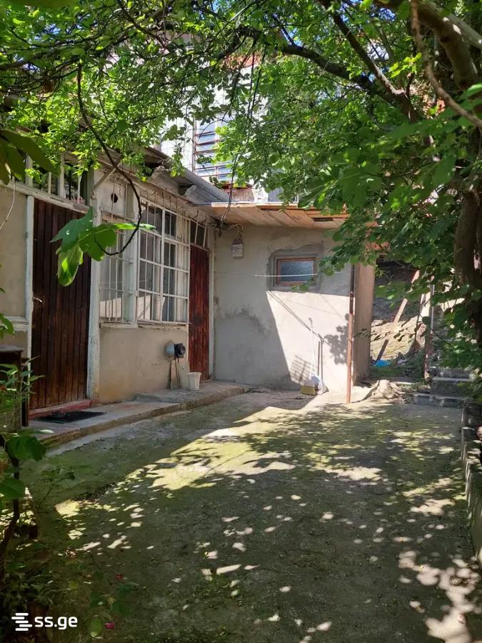 7 Room Private House For Sale view 1