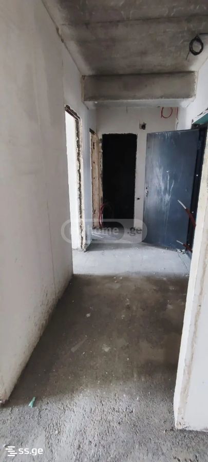 3 Room Flat For Sale view 5