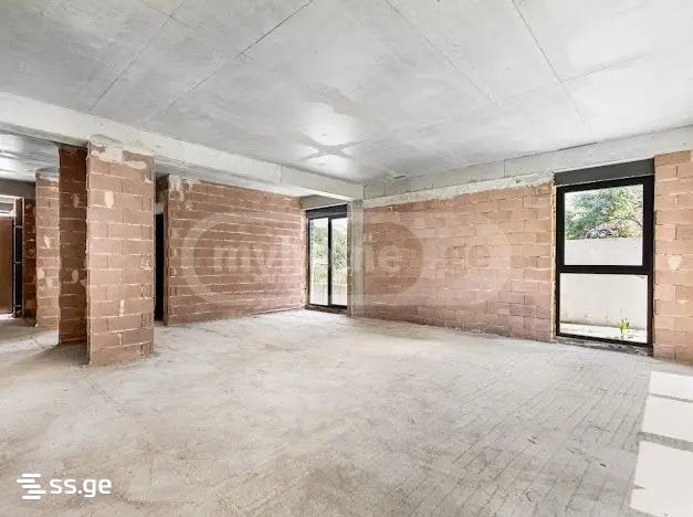 8 Room Private House For Sale view 9