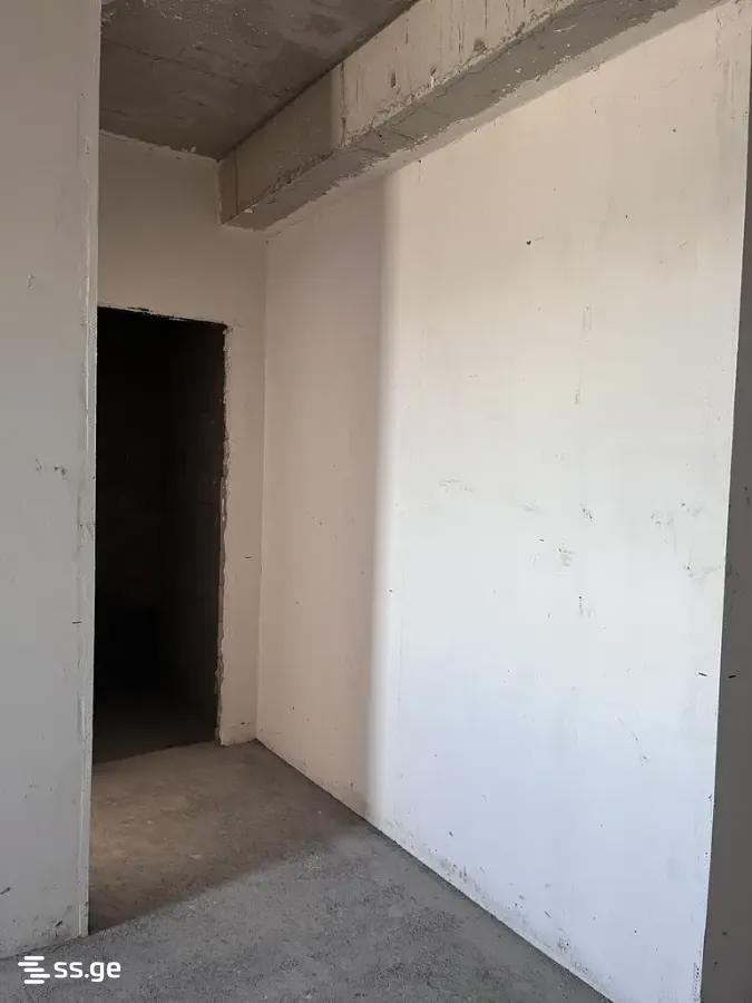 2 Room Flat For Sale view 3