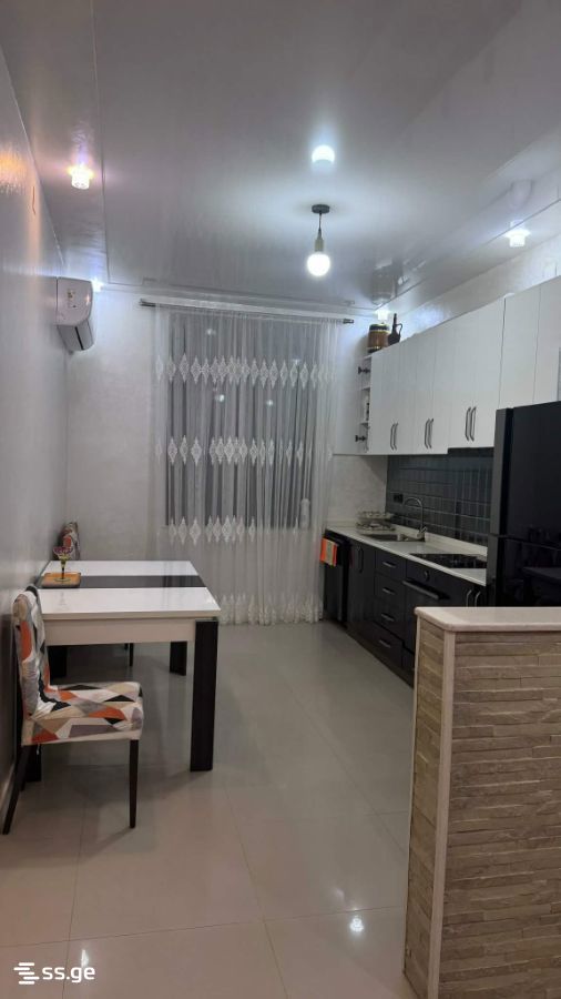 5 Room Private House For Rent. Batumi, 8 of 12