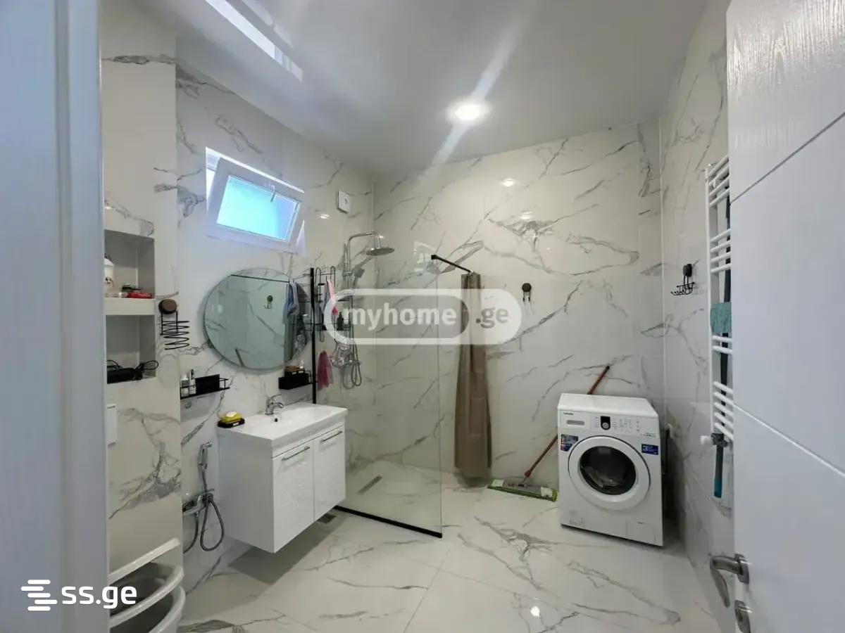 6 Room Private House For Rent. Batumi, 3 of 12